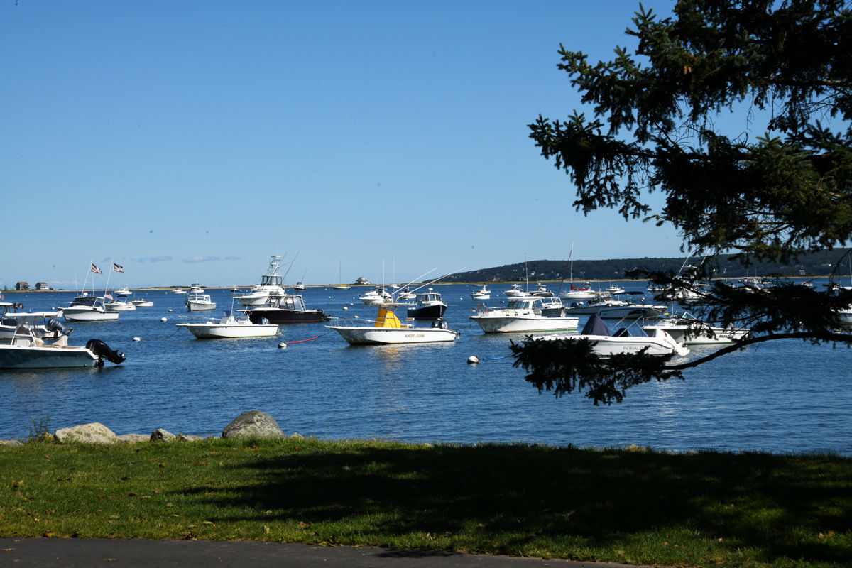 052 The Plymouth Harbor.jpg
